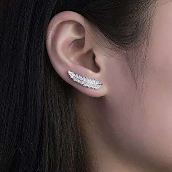 NEW Sterling Silver Leaf Earrings - Picture 4 of 4